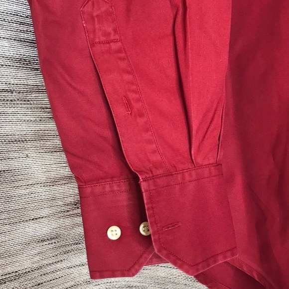 VICTORINOX LARGE DEEP RED DRESS SHIRT - Picture 4 of 6
